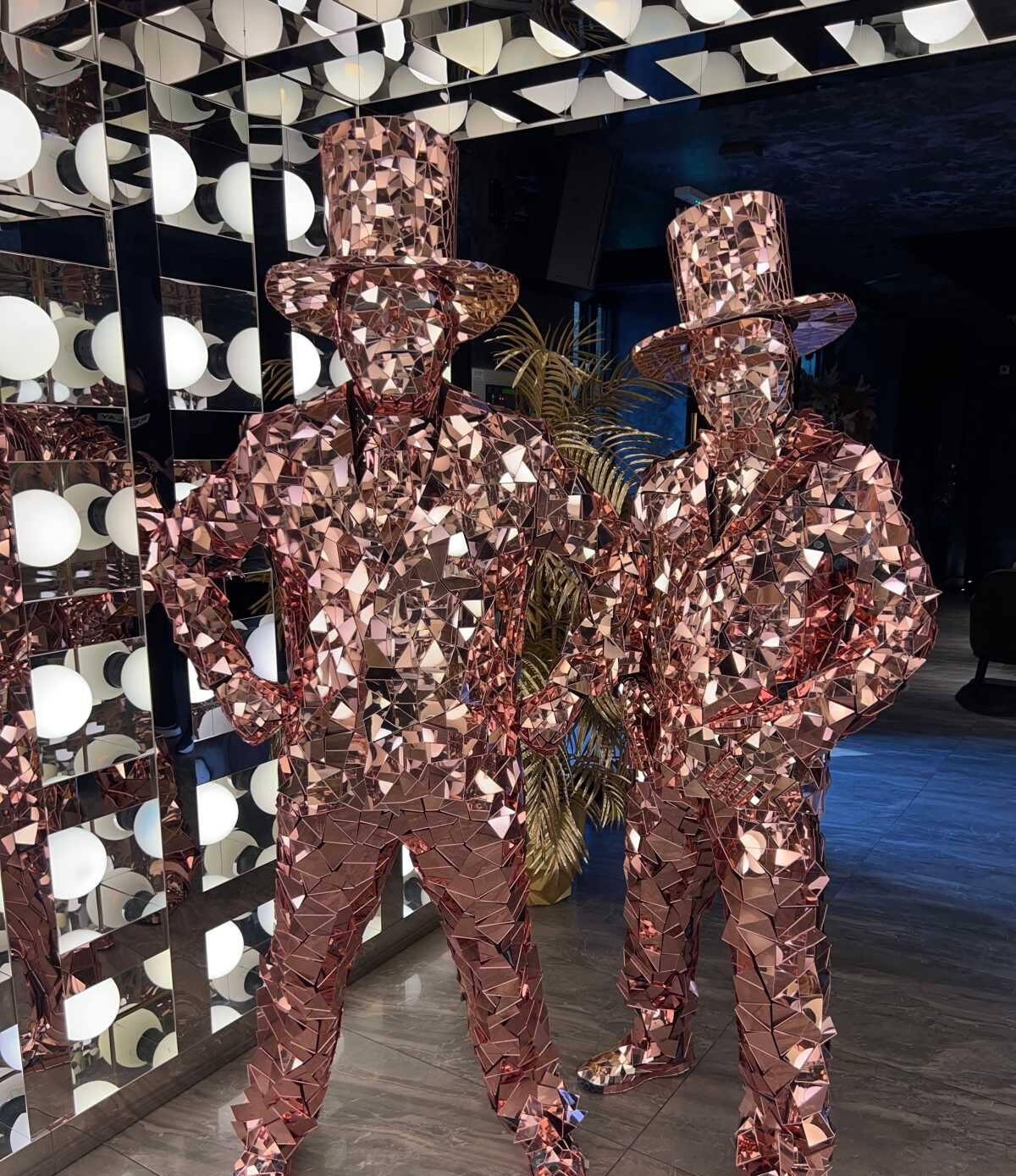 Mirror Men Show